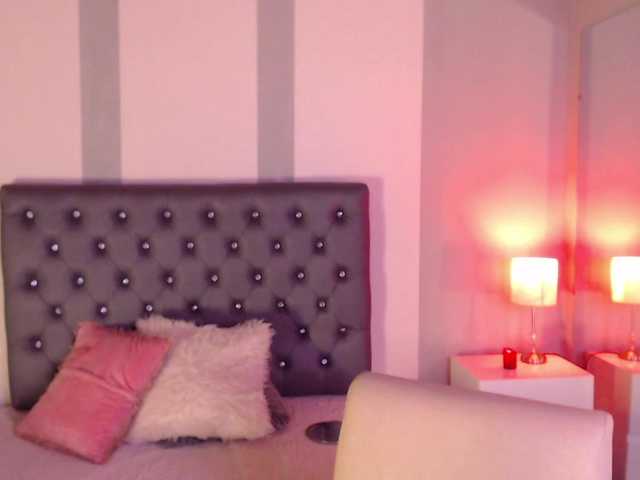 Екранни снимки на излъчване SamantaBrown