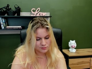 Еротичен видео чат SamanthaDarling