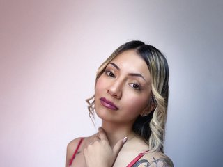 Еротичен видео чат SamanthaEcheverry