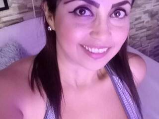 Еротичен видео чат Samanthavil