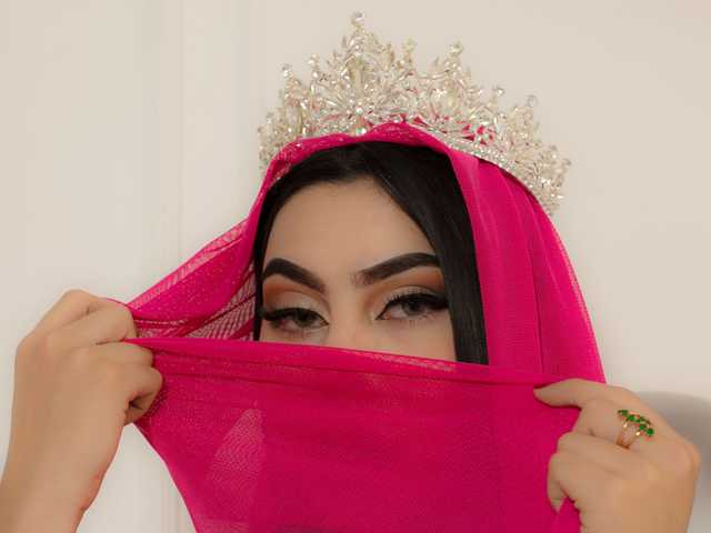 Снимка на профила samia-