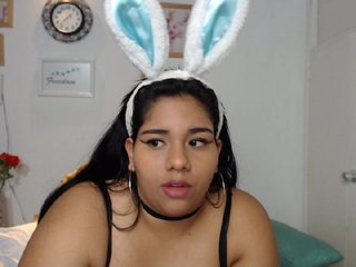 Снимки samihoney7 Sunday of naughty bunnies #cum #chubbygirl #sexy #latina #twerk #bigtits #bigass #dance let's go !!