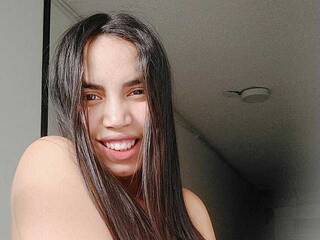 Еротичен видео чат SapphiraBron