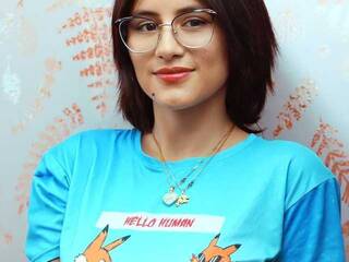 Еротичен видео чат sara-jones