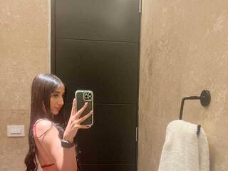 Еротичен видео чат SaraDevoe