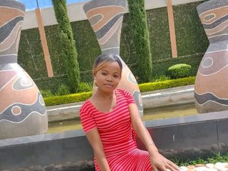 Еротичен видео чат Sarah-myah2