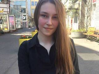 Еротичен видео чат SarahIcemann