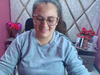 Еротичен видео чат SaraThonson