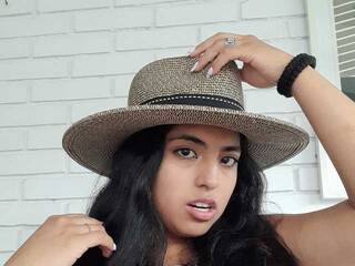 Еротичен видео чат SaritaDavis1