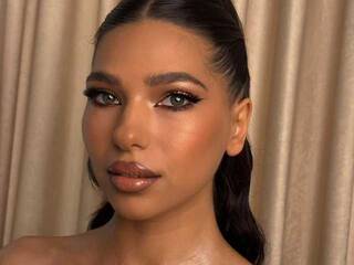 Еротичен видео чат Sashaluvv