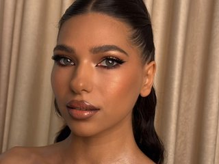 Еротичен видео чат Sashaluvv