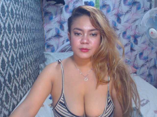 Екранни снимки на излъчване SassyClit