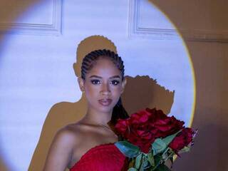 Еротичен видео чат Scarlett-