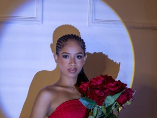 Еротичен видео чат Scarlett-