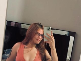 Еротичен видео чат ScarlettGold