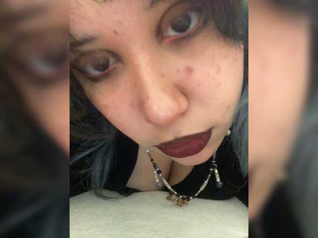 Екранни снимки на излъчване scorpiongutzz