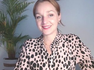 Еротичен видео чат SecretAlicia