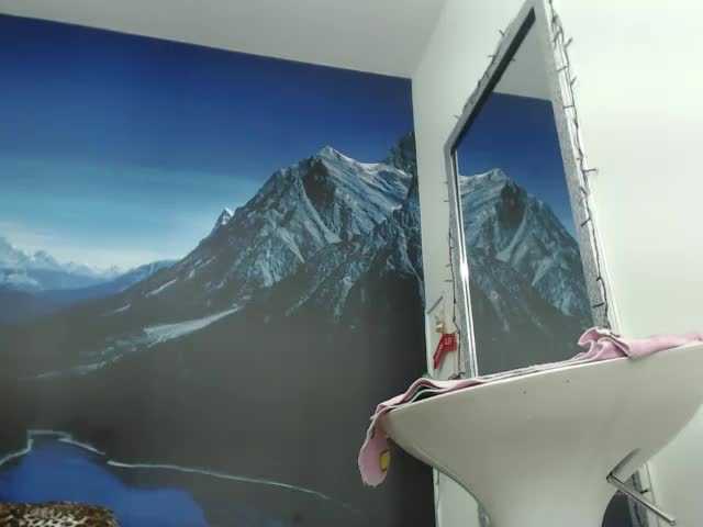 Екранни снимки на излъчване seleneh