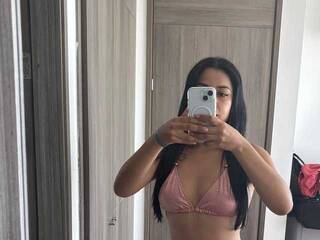 Еротичен видео чат SeleneJinx