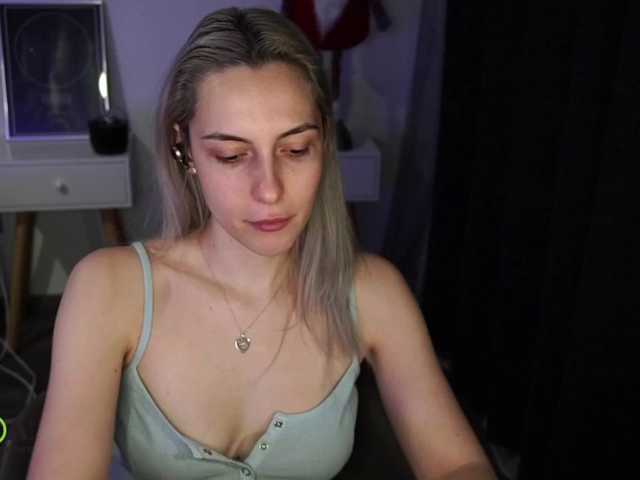 Снимки sensualTrixie Make my pussy wet, Lush is ON! Tip 23 for Ultra High vibes 3 sec. -Twerk without panties- 488 remaining tokens
