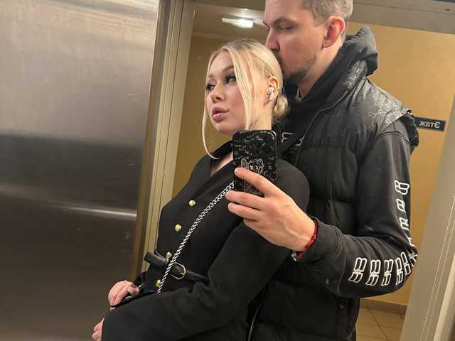 Снимка на профила Hotcouplee23