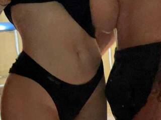 Еротичен видео чат LoveSex22House