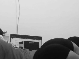 Еротичен видео чат Sexxiebaddie2