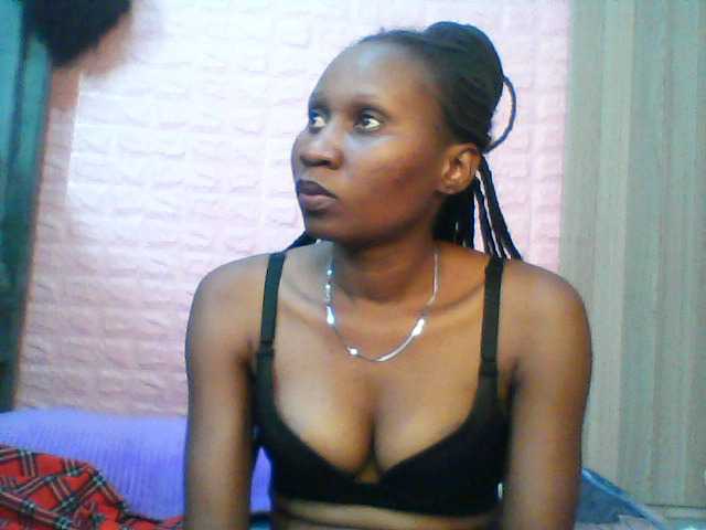 Екранни снимки на излъчване Sexy-melanin001