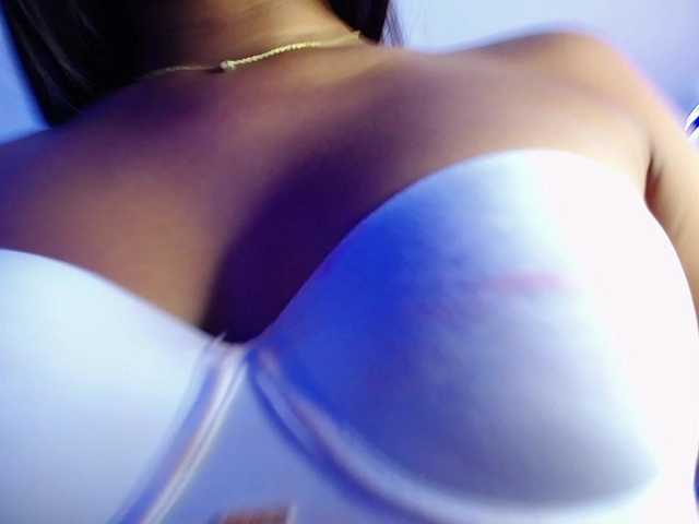 Екранни снимки на излъчване SexyAppetite