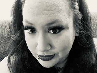 Еротичен видео чат SexyGothNerd90