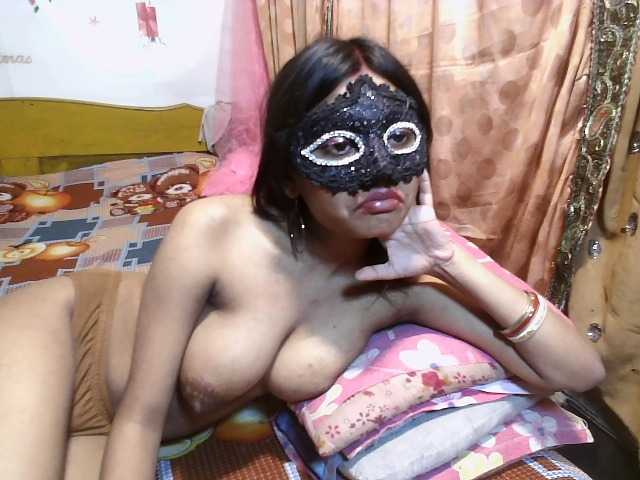 Екранни снимки на излъчване Sexyindianqueen