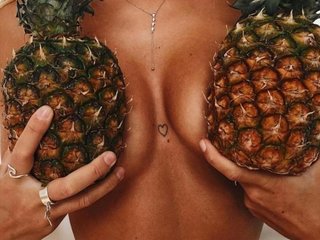 Еротичен видео чат ShantalSmith27