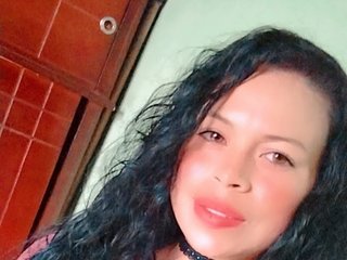 Еротичен видео чат Sharyd