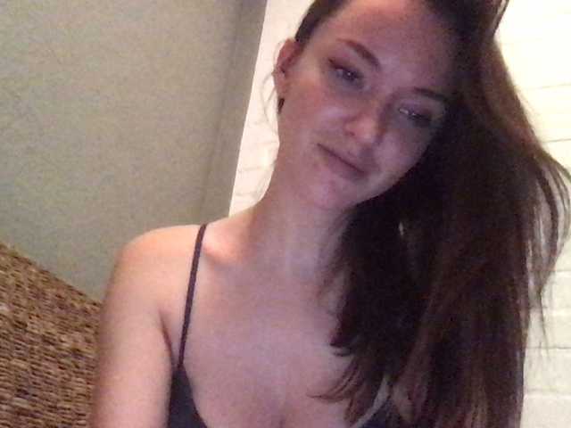 Екранни снимки на излъчване Sheridance