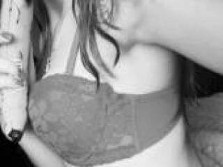 Еротичен видео чат shybabe