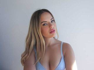 Еротичен видео чат silvifoxyy