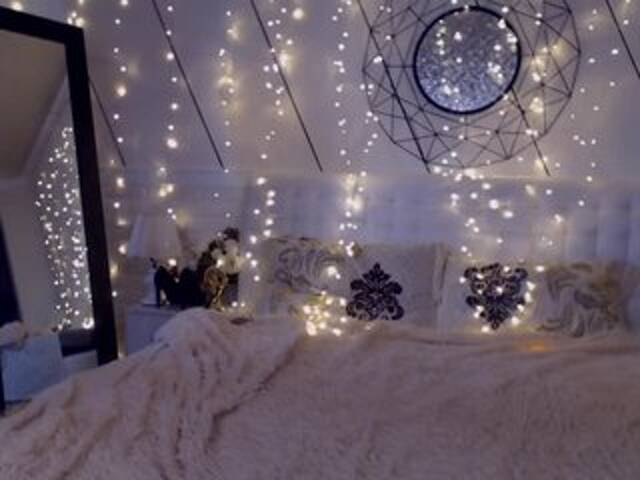 Екранни снимки на излъчване AnasteishaLux