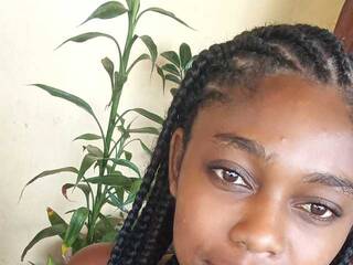 Еротичен видео чат SirenahMayrah