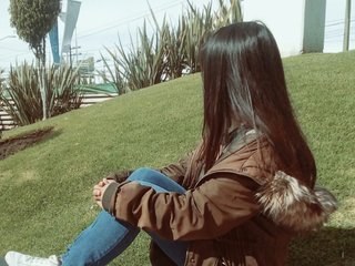 Еротичен видео чат skinnykat