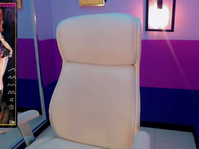 Екранни снимки на излъчване Skylar-White