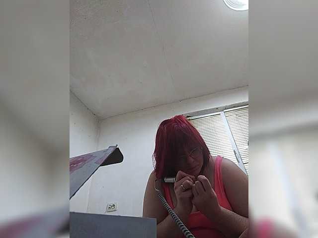 Екранни снимки на излъчване SlutPrincesss