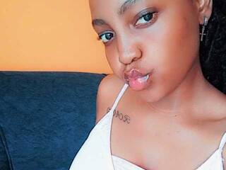 Еротичен видео чат Smileybaby