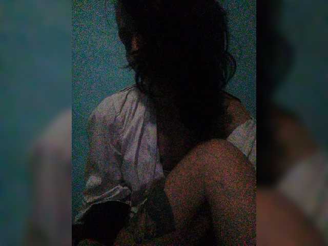 Екранни снимки на излъчване sociopatichka