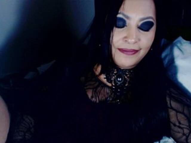 Екранни снимки на излъчване sofiahorny6xx