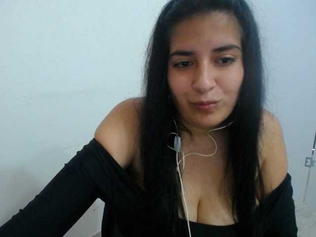 Екранни снимки на излъчване SofiaSantana