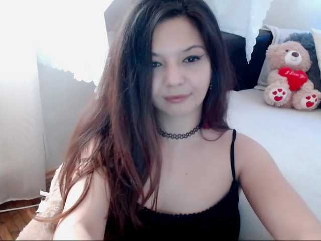 Екранни снимки на излъчване SofiesWorld