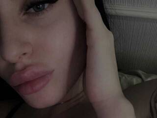 Еротичен видео чат Sofy-s