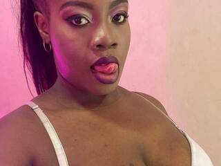 Еротичен видео чат SoniaCash