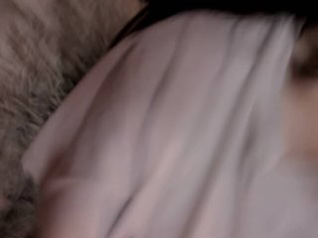 Екранни снимки на излъчване Sonya-Mo