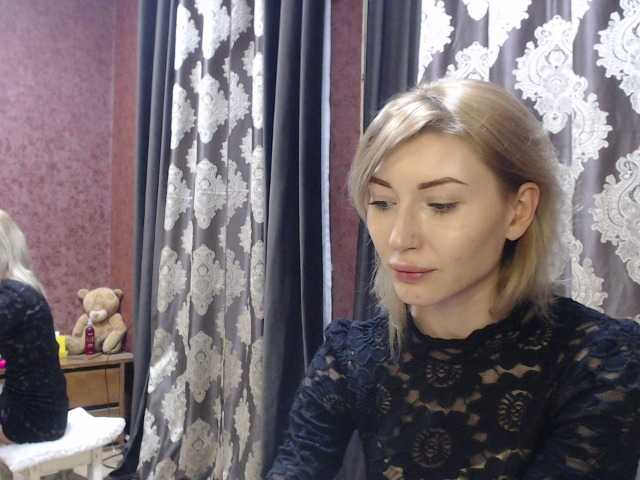 Снимки SonyaDimond #blonde # assian mix #hairy #horny #Home